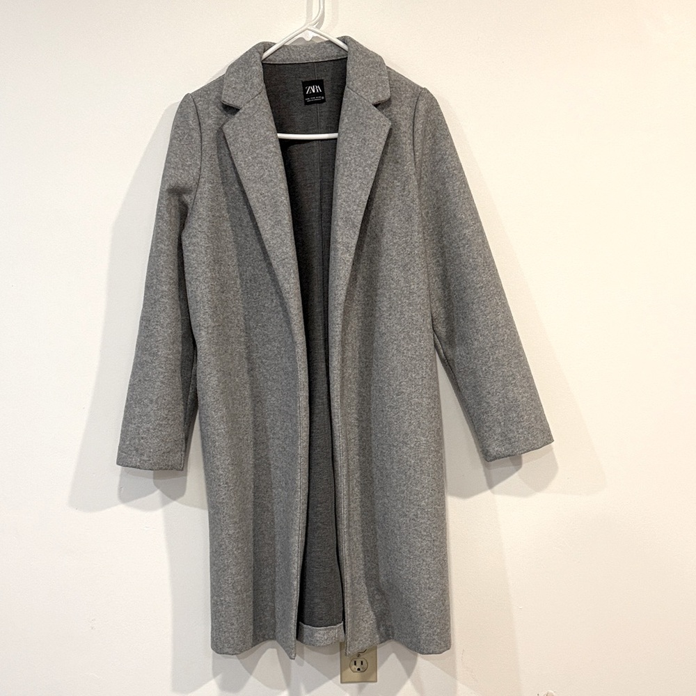 Zara Women's Sweater Jacket